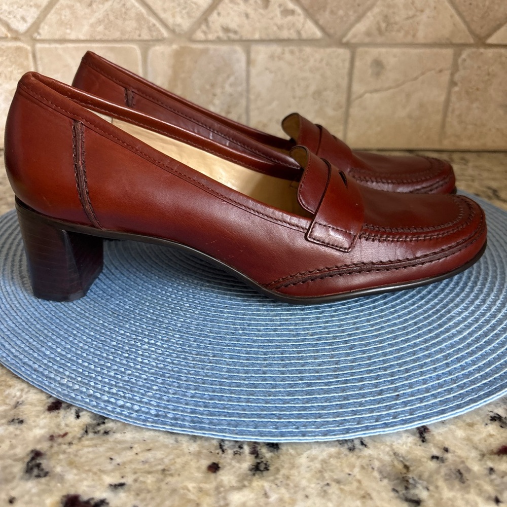 ANTONIO MELANI Brown Leather Flats Penny Loafers Timeless Style